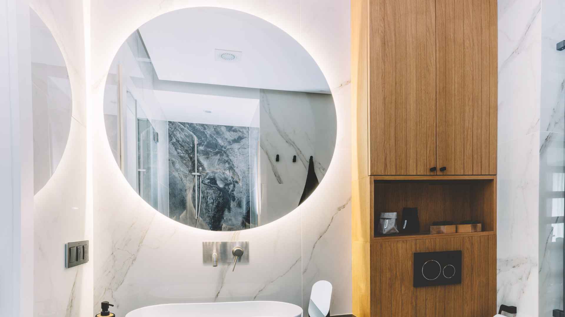 Lighted Mirror for Bathroom